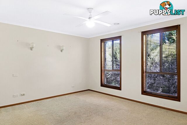 15 Fairbairn Street GLENROY NSW 2640