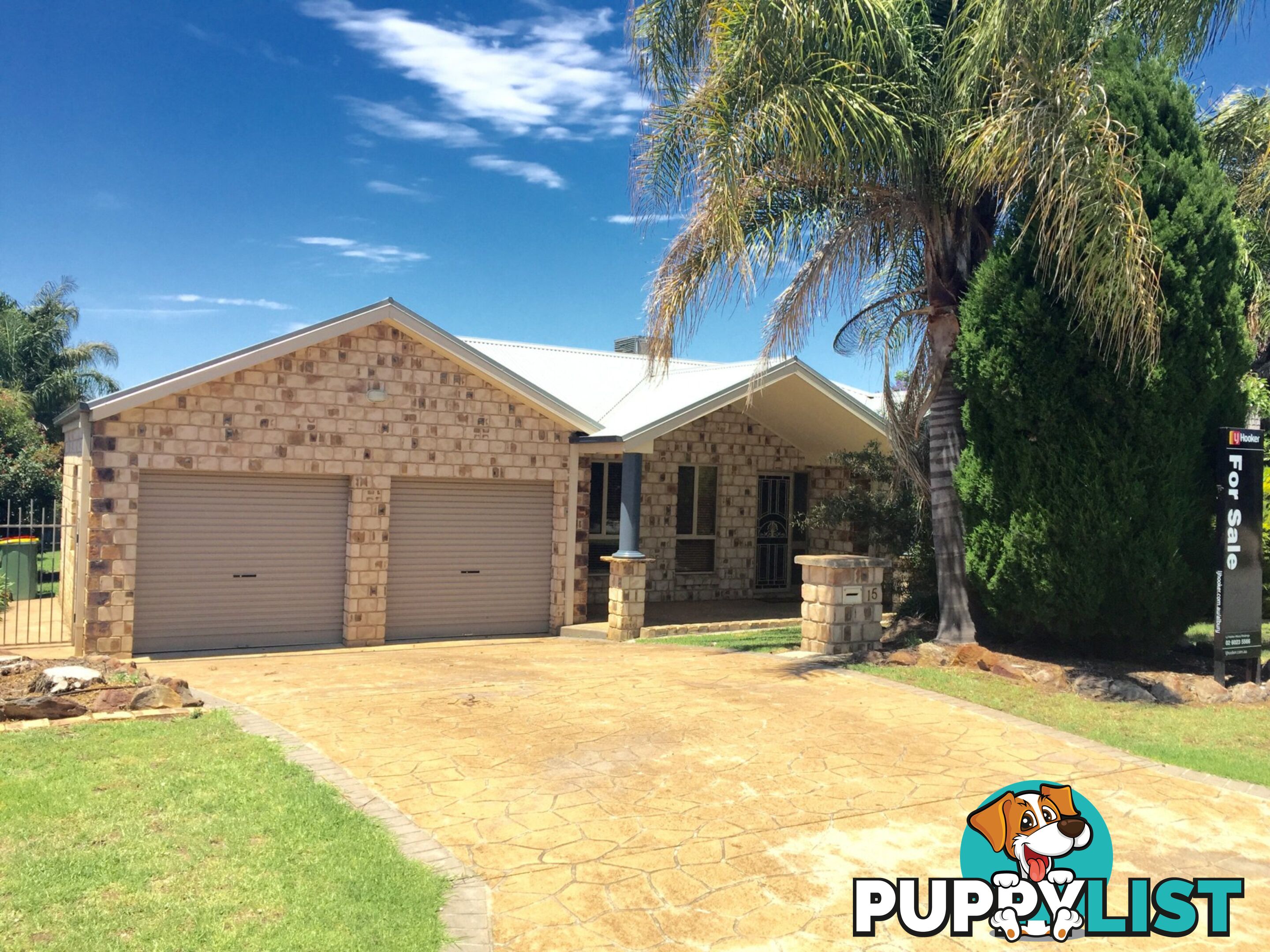 15 Fairbairn Street GLENROY NSW 2640