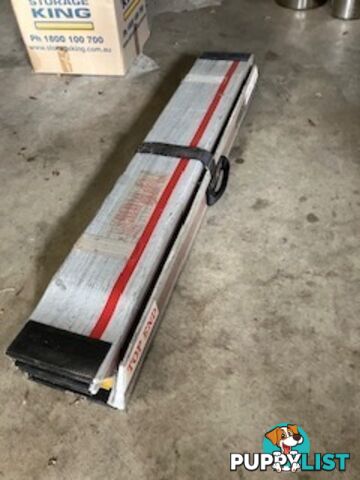 DECPAC PORTABLE RAMP WITH EDGE