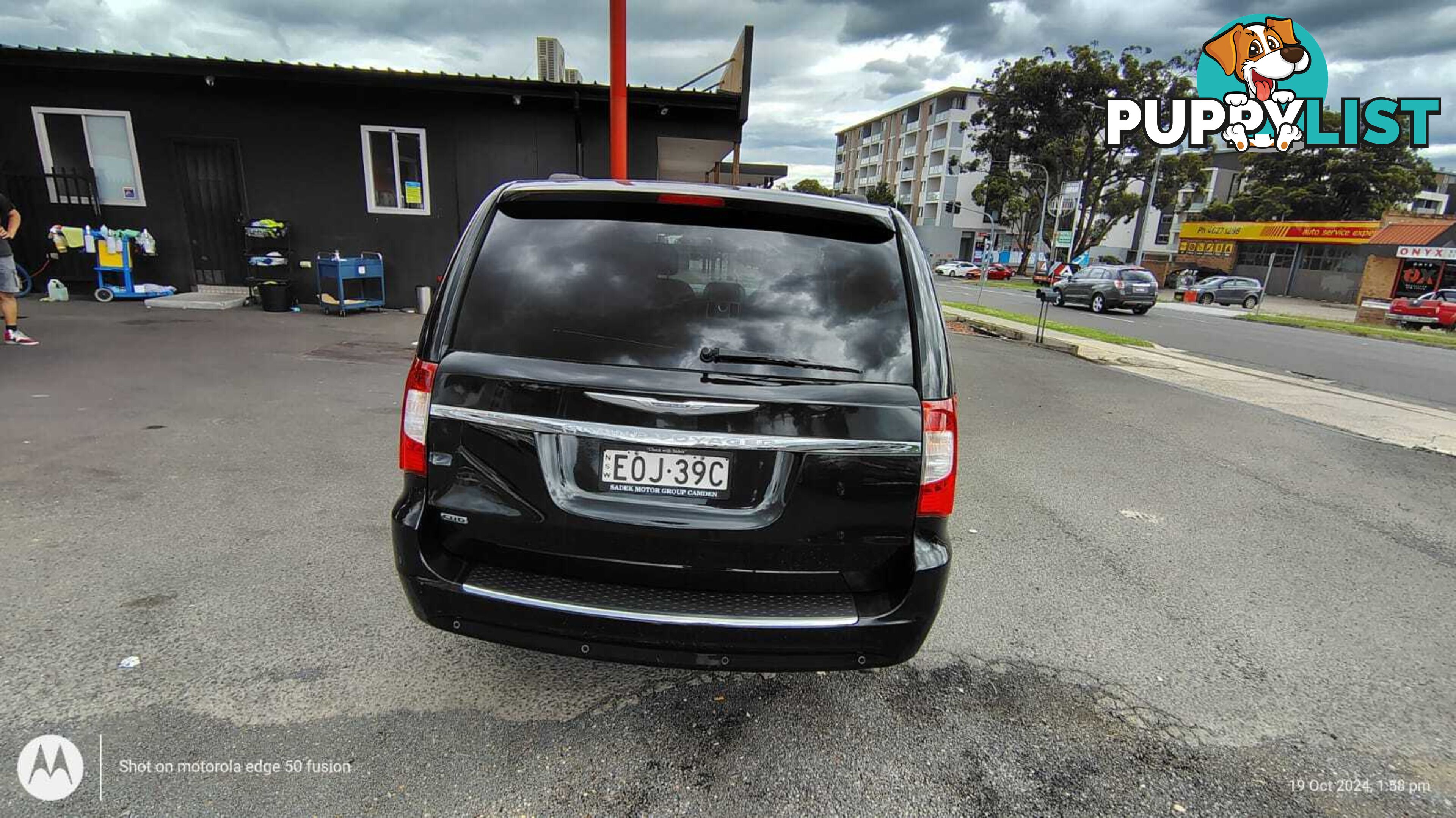 7 Seater People Mover 2014 Chrysler Grand Voyager