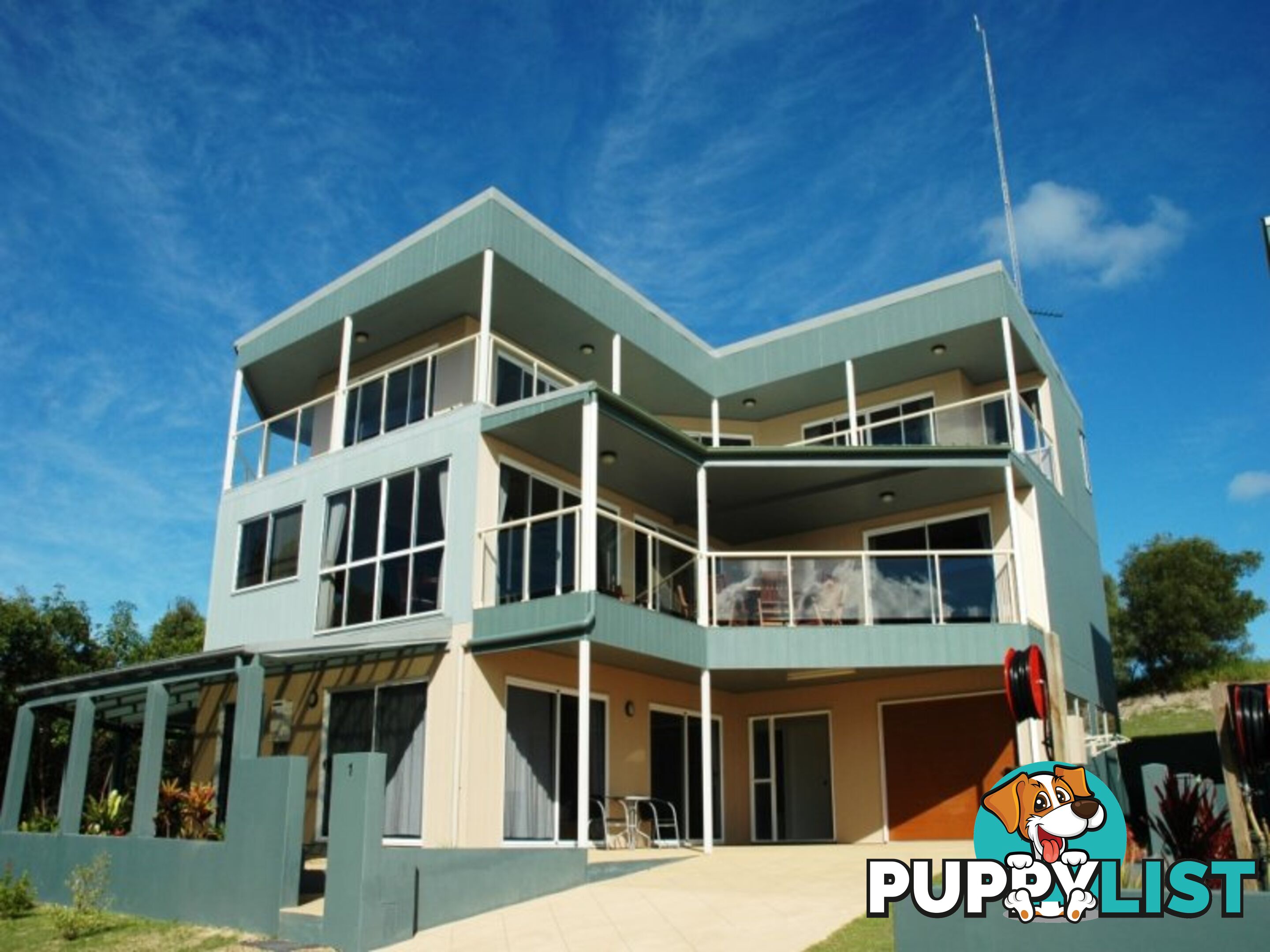 1 Triton Street TANGALOOMA QLD 4025