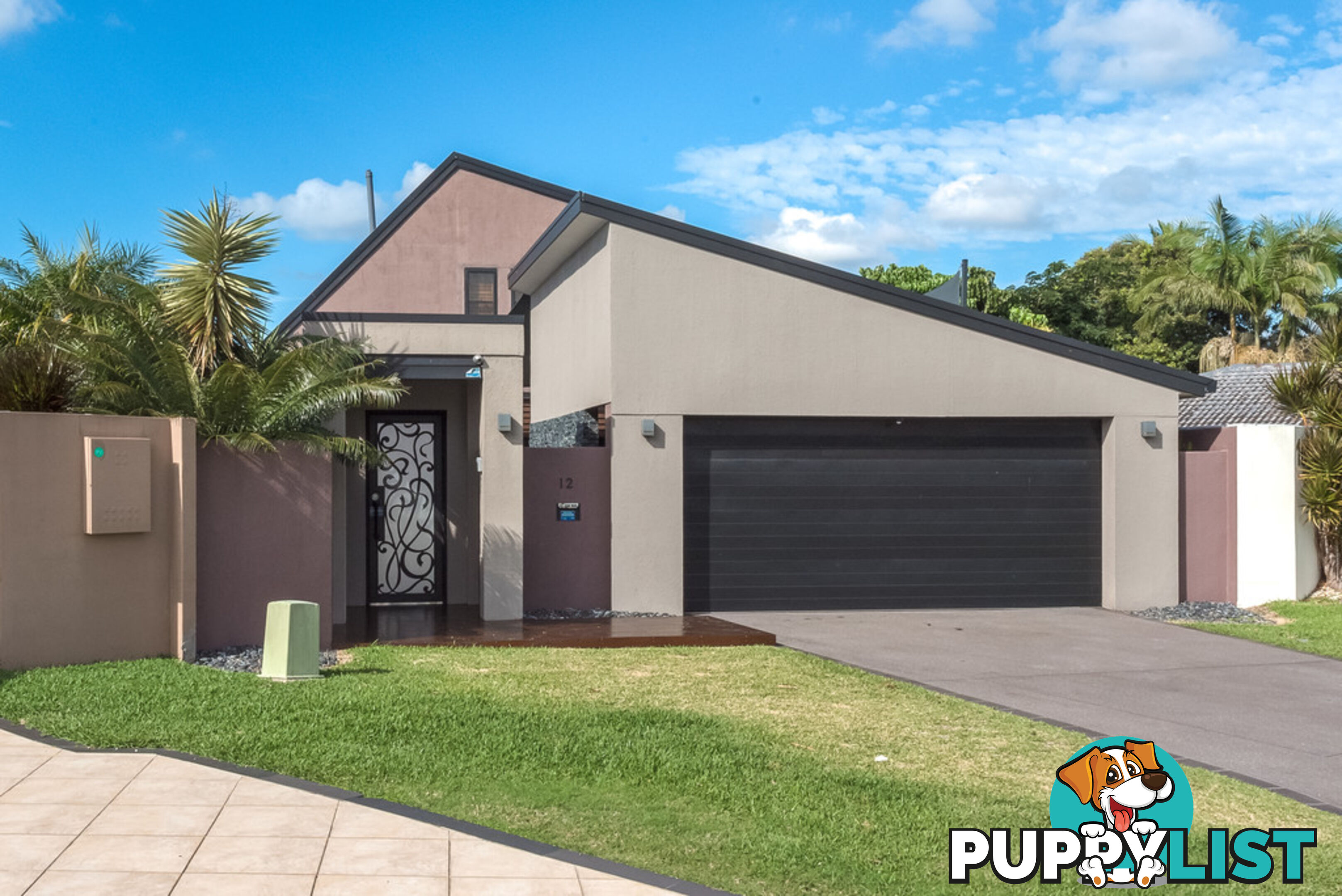 12 Medland Court SORRENTO QLD 4217