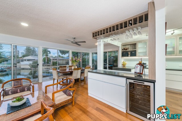 49 Gibraltar Drive ISLE OF CAPRI QLD 4217