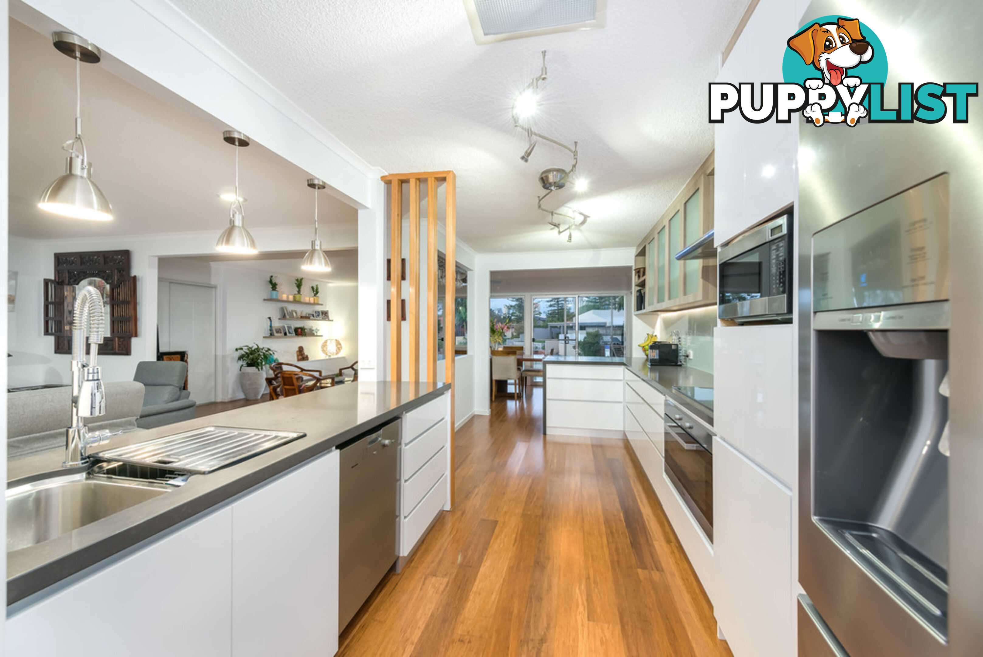 49 Gibraltar Drive ISLE OF CAPRI QLD 4217