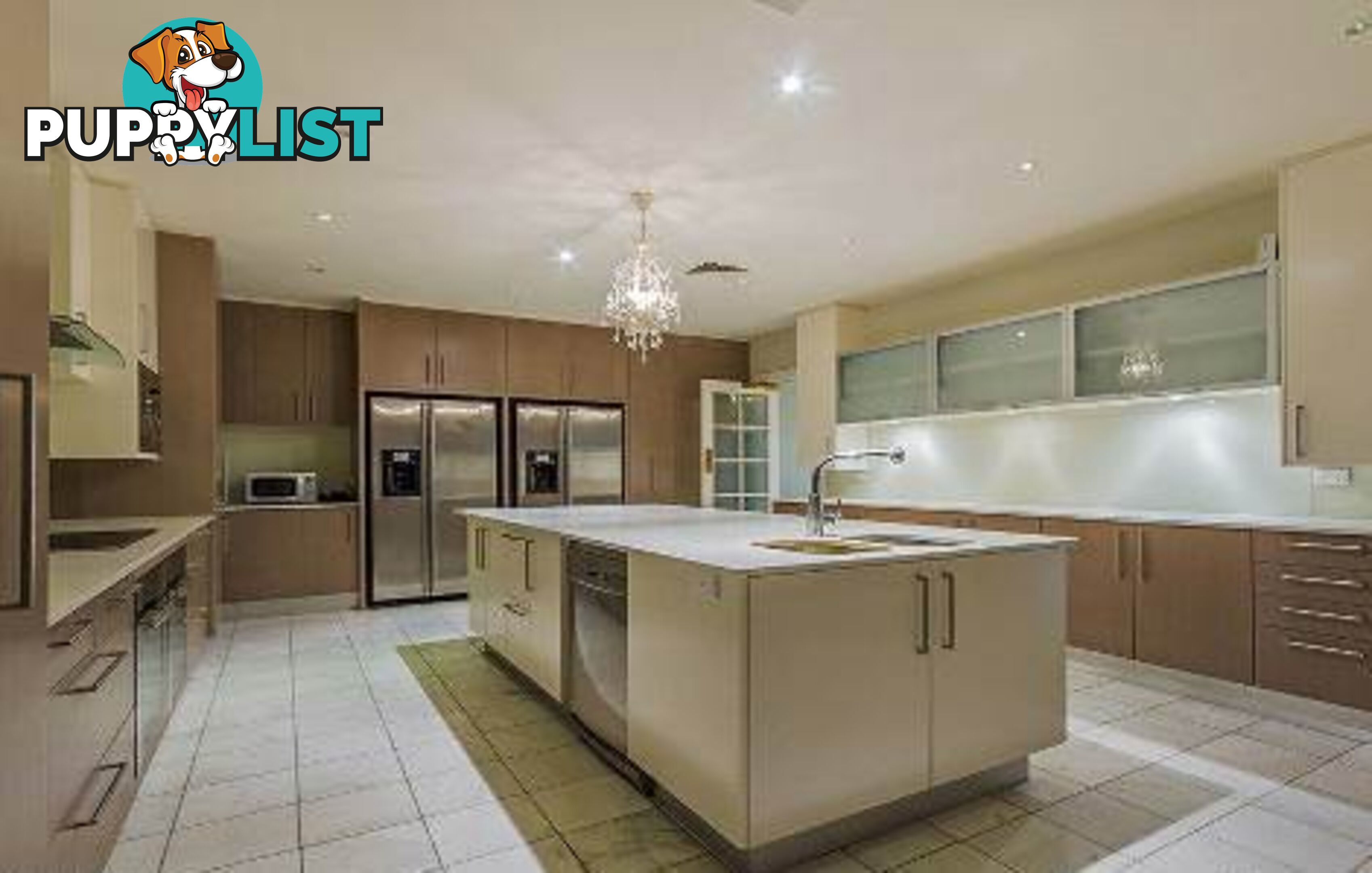 43 Meadowlake Drive CARRARA QLD 4211