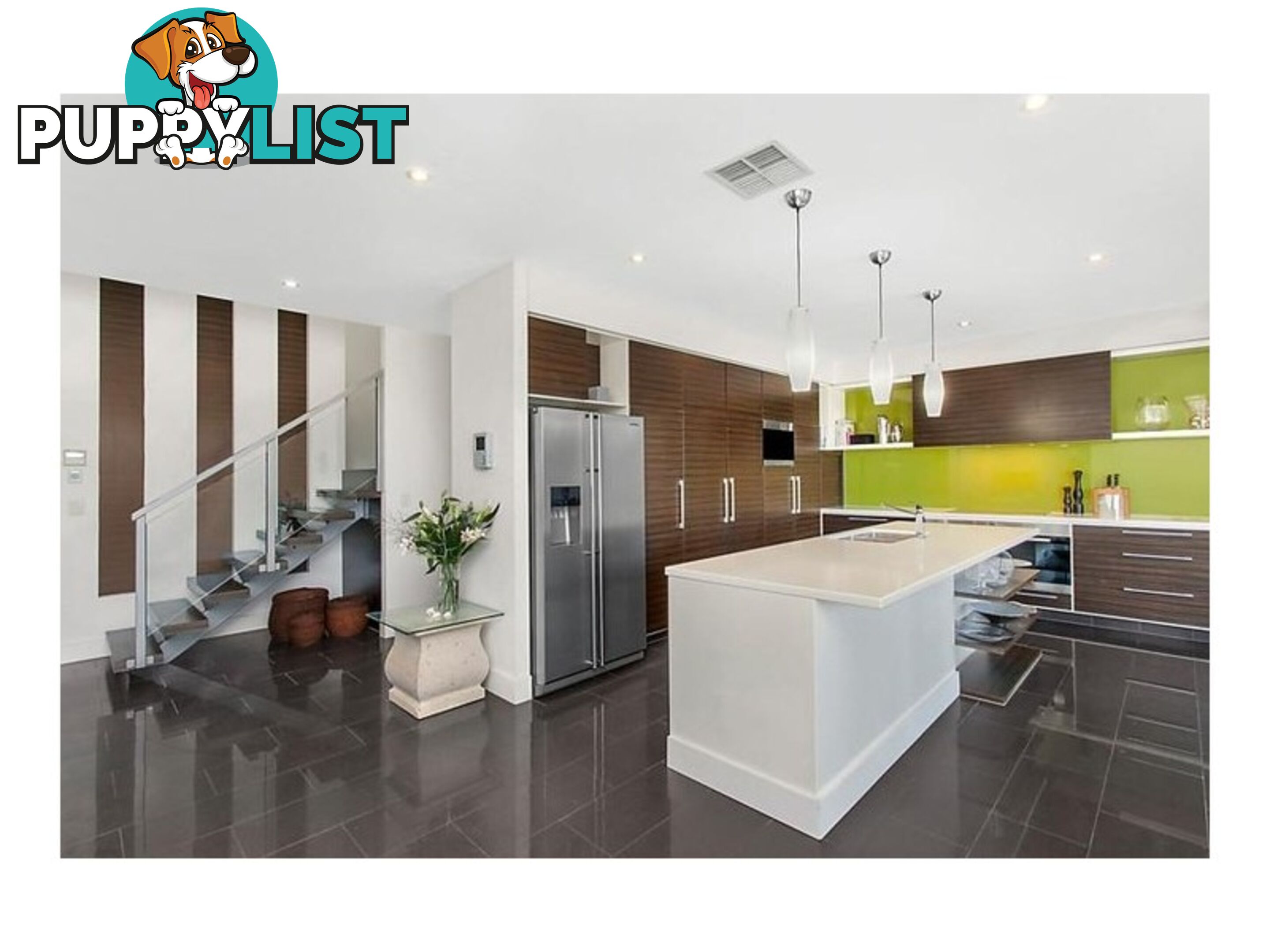 6 La Spezia Court ISLE OF CAPRI QLD 4217