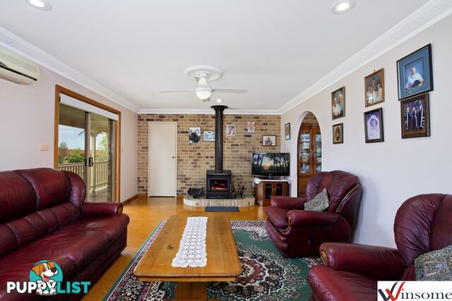 12 Campbell Place ALDAVILLA NSW 2440