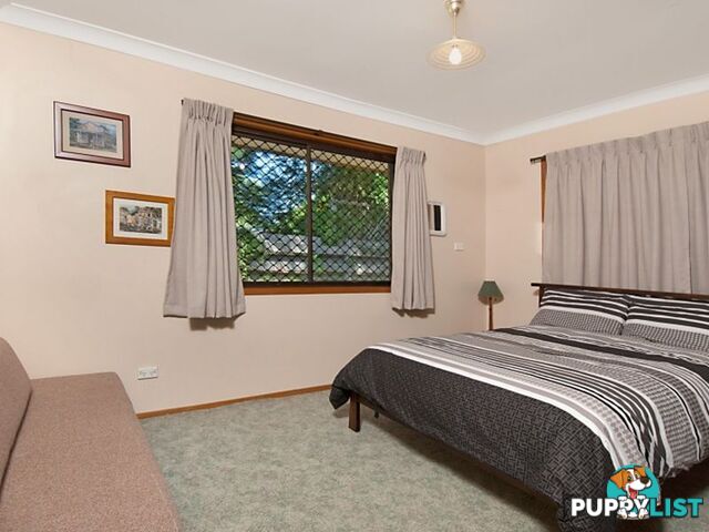 2 MACGREGOR STREET SUFFOLK PARK NSW 2481