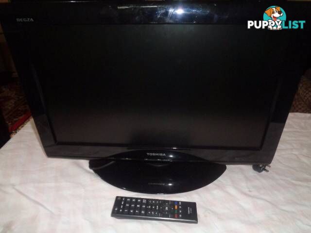 22 inch TOSHIBA FHD Slim & light LED LCD TV & base