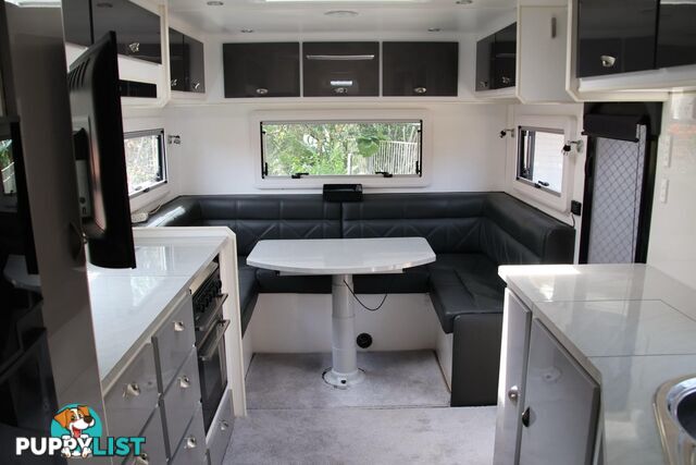 2018 JB Caravans Dirt Road Xtreme Club Lounge Off Road