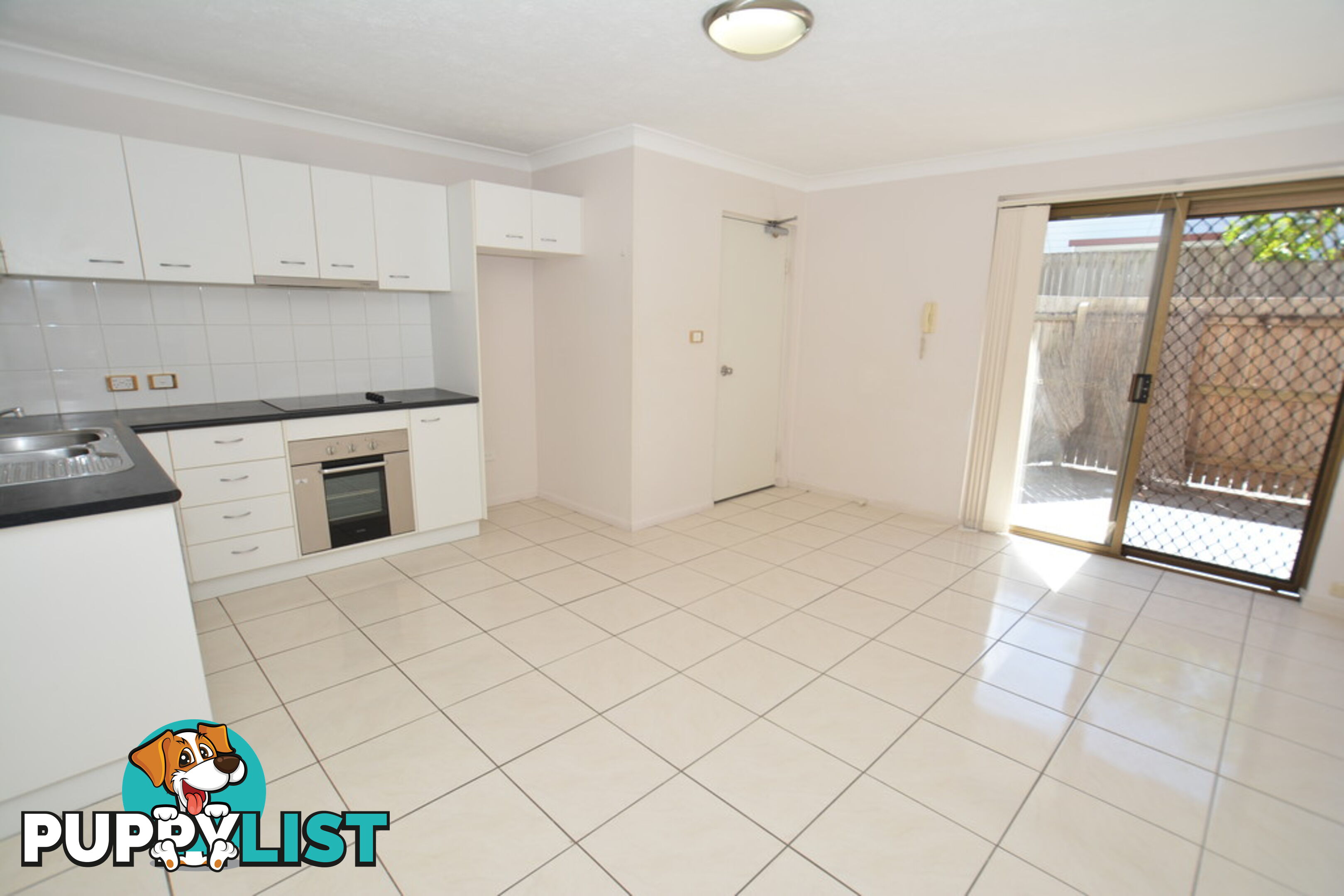 1/12 Rowell Street ZILLMERE QLD 4034