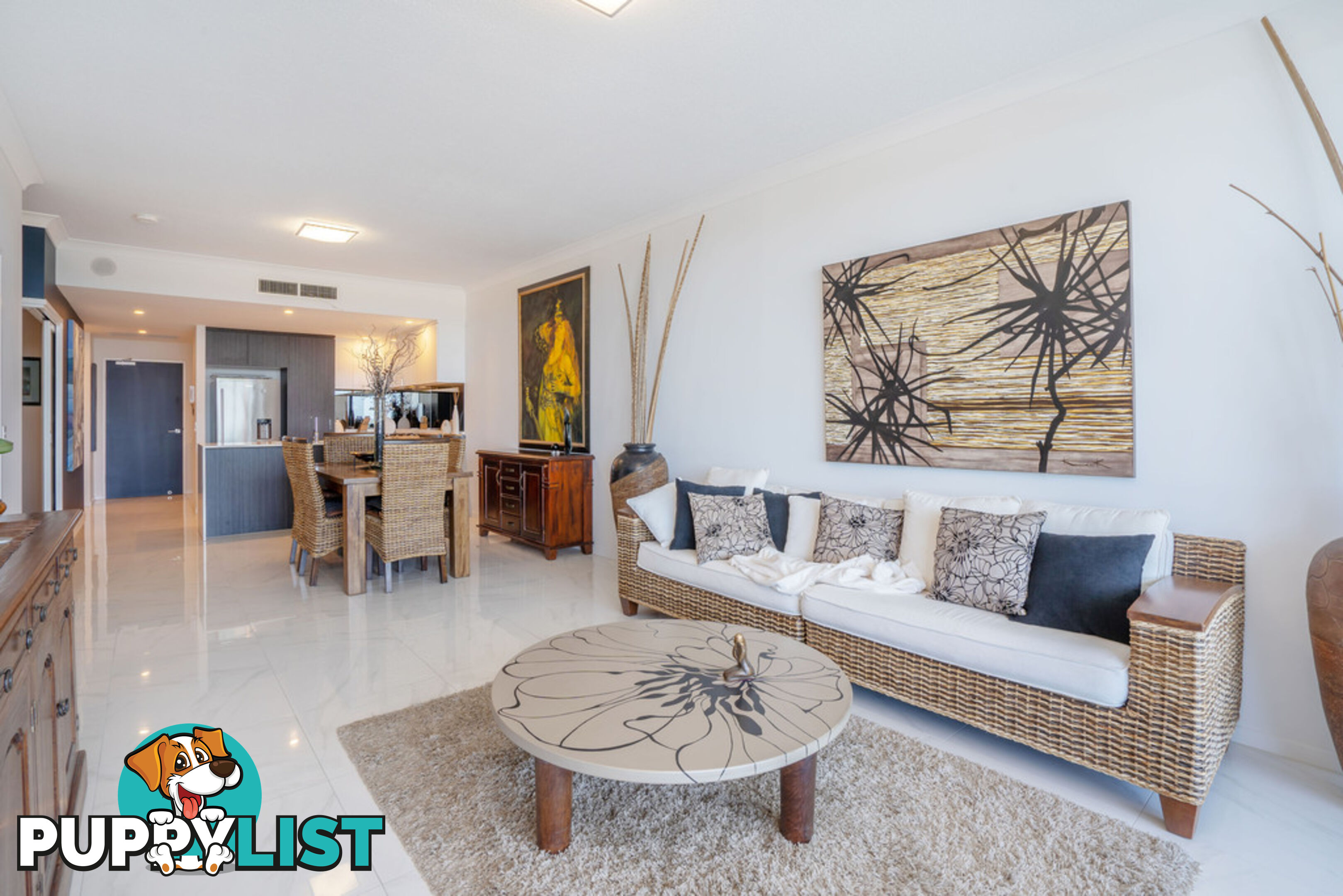 3704 / 5 HARBOURSIDE COURT BIGGERA WATERS QLD 4216