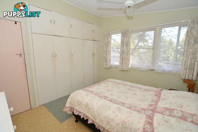 22 Kate Street WOODY POINT QLD 4019