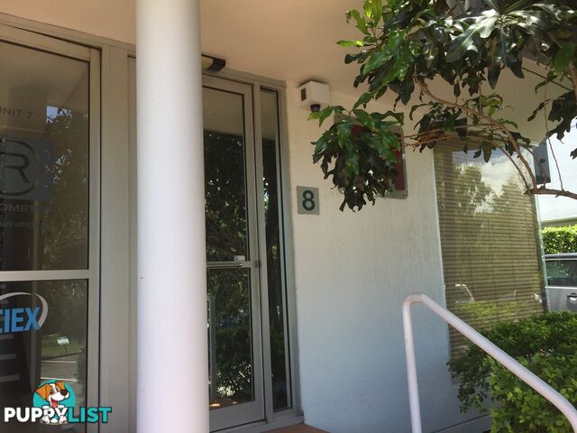 8 /49 BUTTERFIELD ST HERSTON QLD 4006
