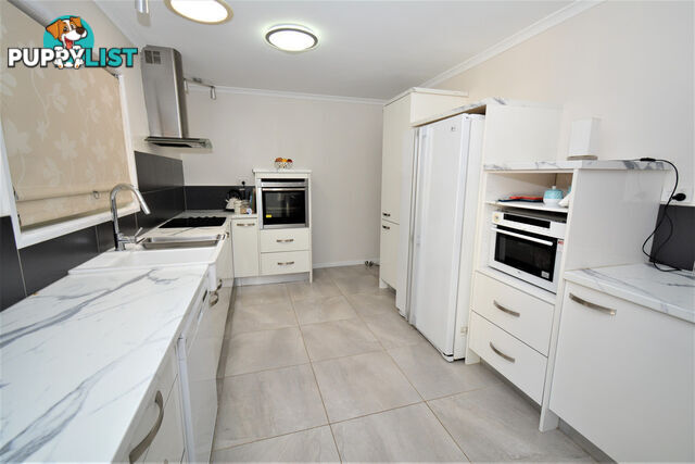 39 Old Gympie Road KALLANGUR QLD 4503