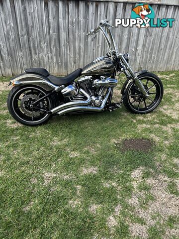 2016 Harley-Davidson Breakout 103 (FXSB)
