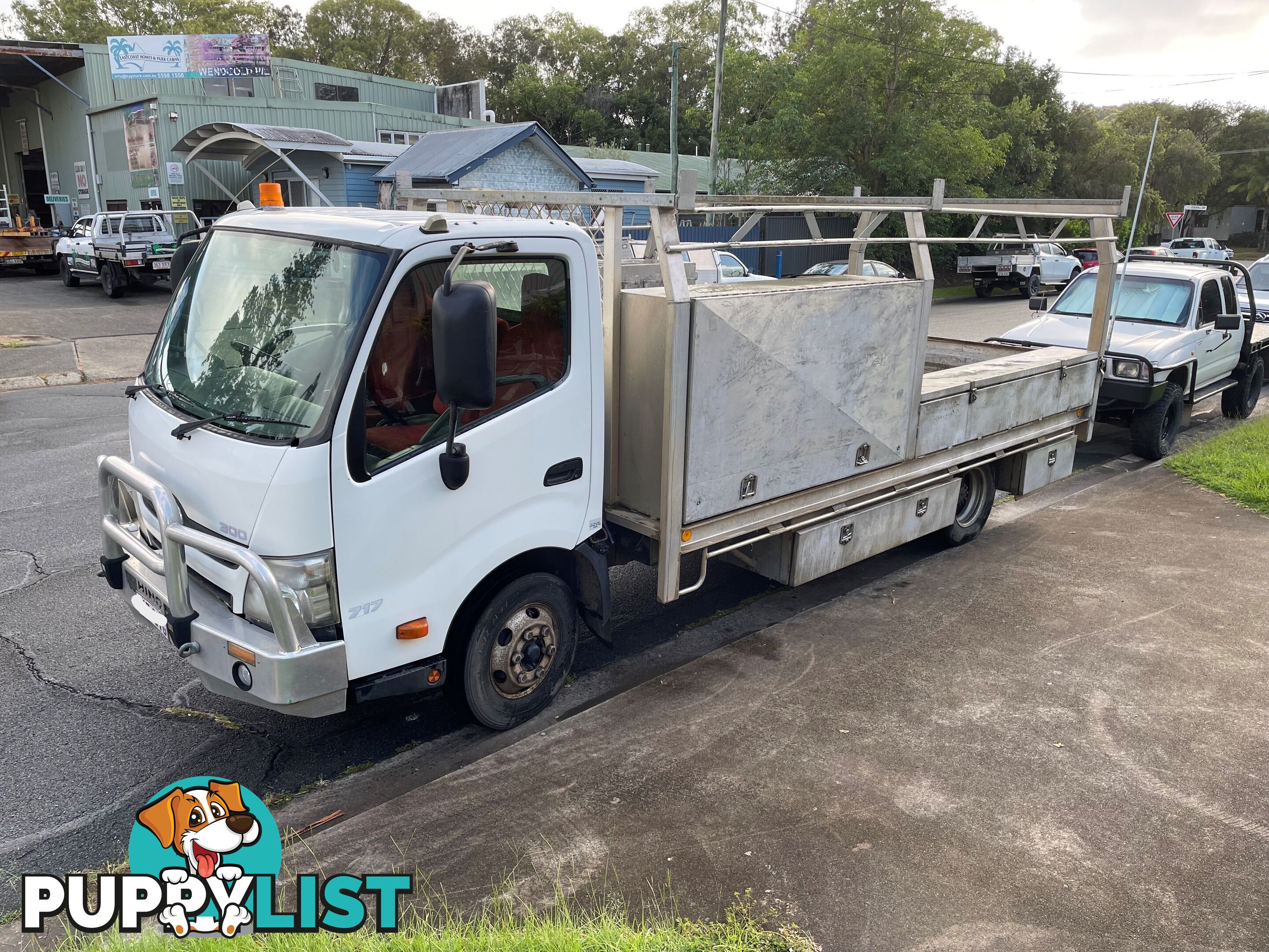 2013 Hino 300 Series Tray Truck with toolboxes