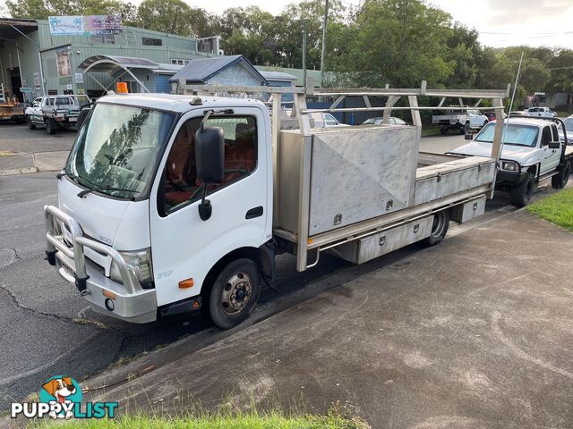 2013 Hino 300 Series Tray Truck with toolboxes