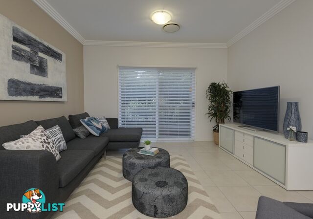 16 Warabi Crescent NORTH LAKES QLD 4509