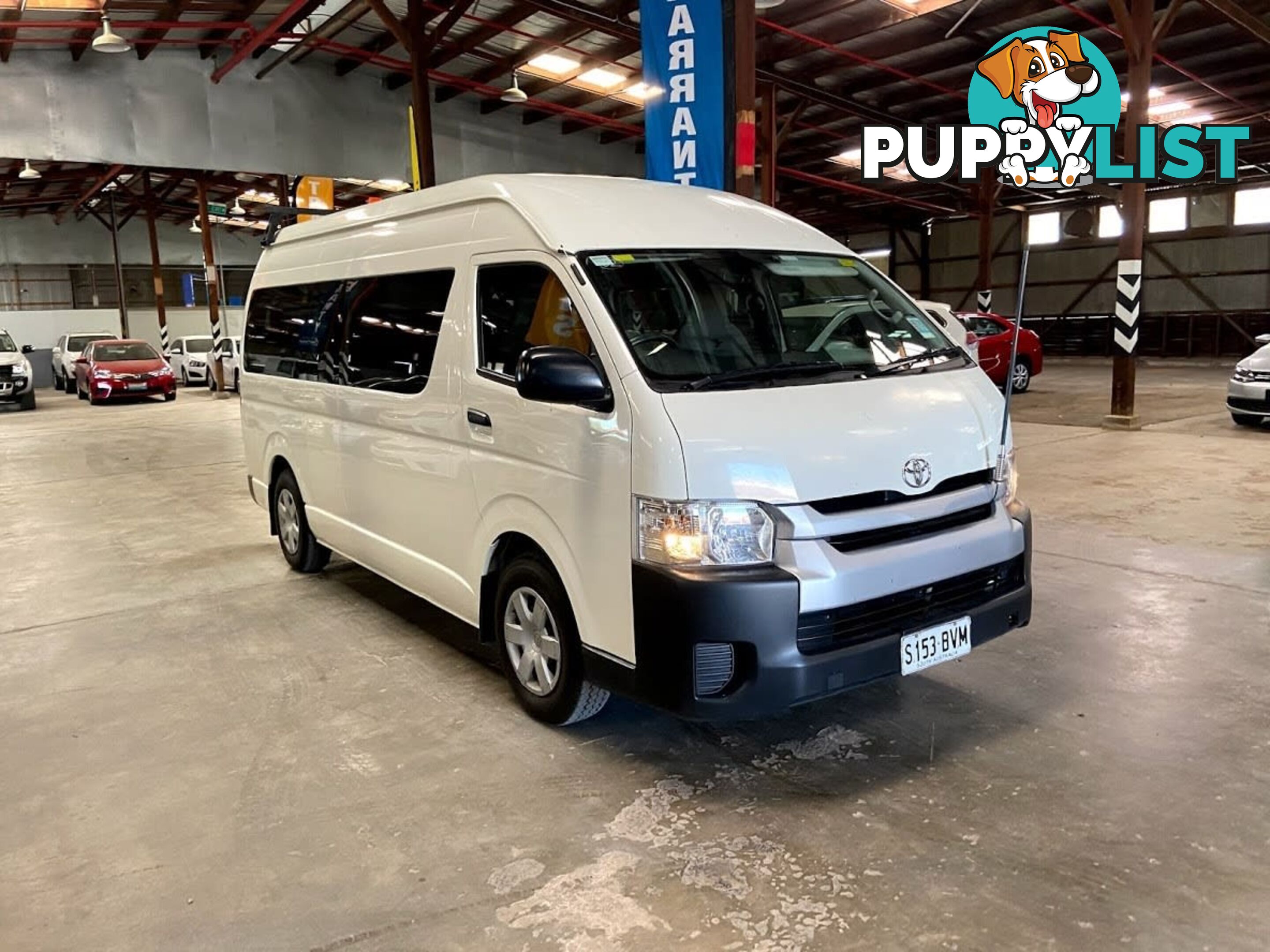 2015 TOYOTA HIACE COMMUTER TRH223R MY15 BUS