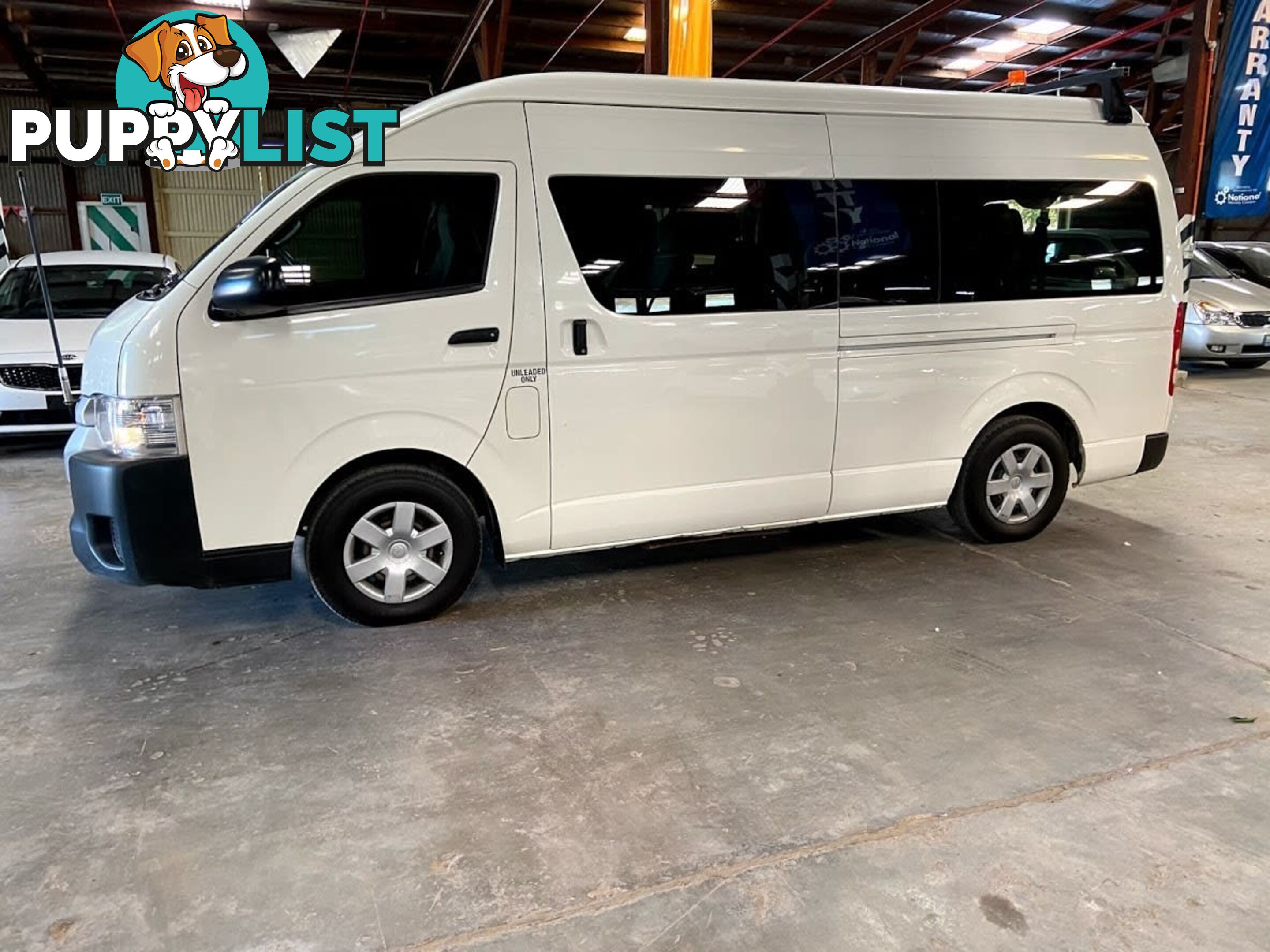 2015 TOYOTA HIACE COMMUTER TRH223R MY15 BUS