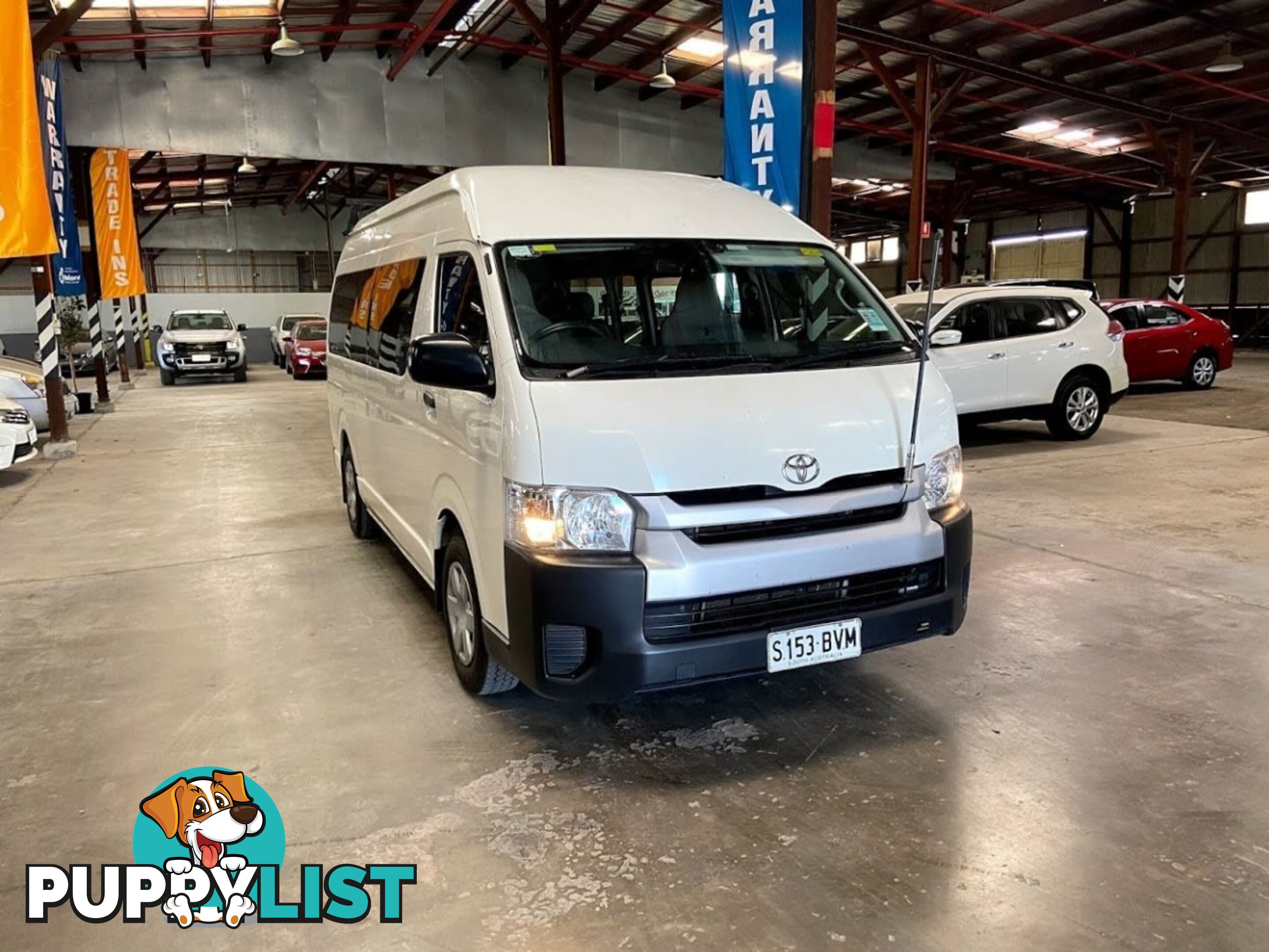 2015 TOYOTA HIACE COMMUTER TRH223R MY15 BUS