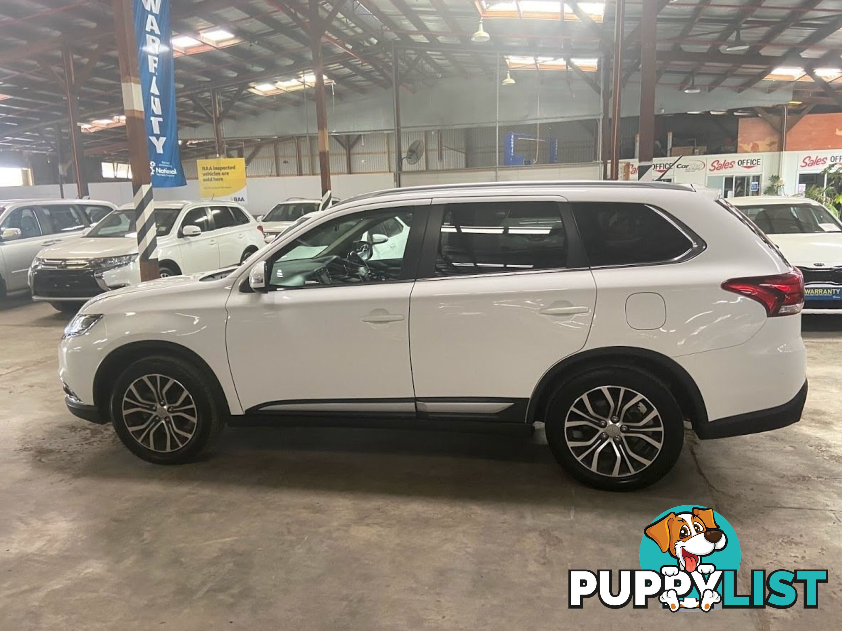 2015 MITSUBISHI OUTLANDER ES (4x4) ZJ MY14.5 4D WAGON