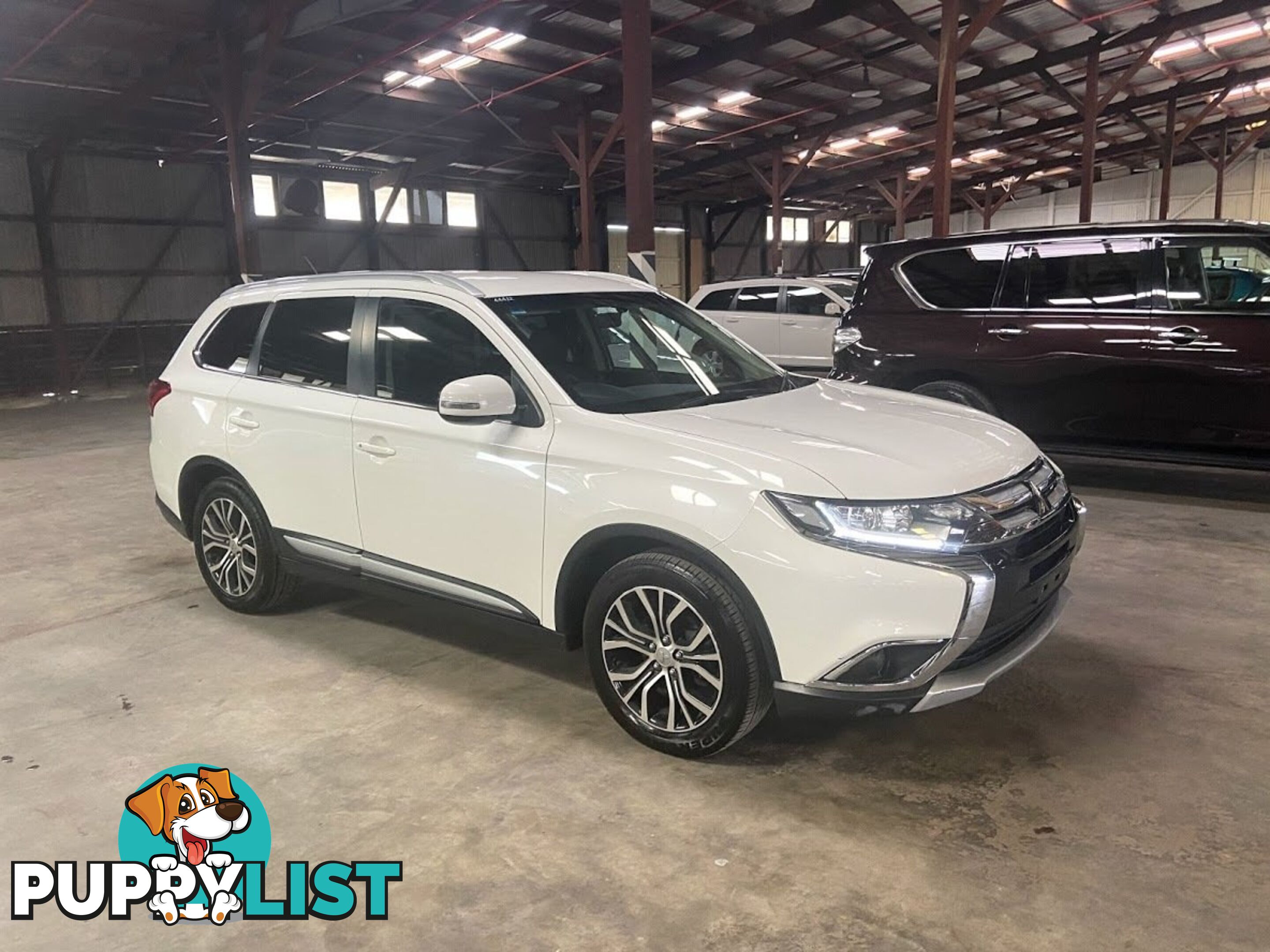 2015 MITSUBISHI OUTLANDER ES (4x4) ZJ MY14.5 4D WAGON