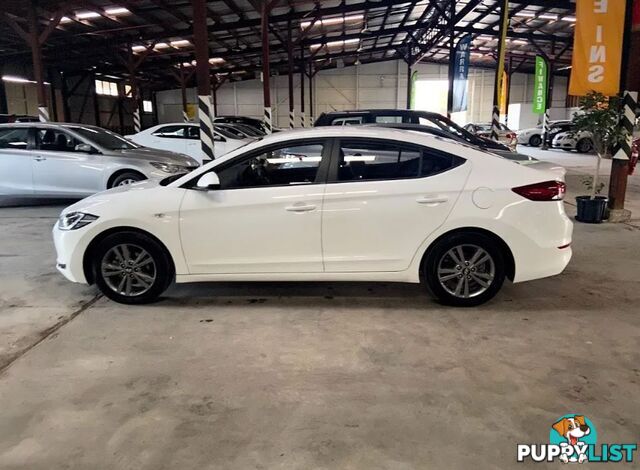 2016 HYUNDAI ELANTRA ACTIVE 2.0 MPI AD 4D SEDAN