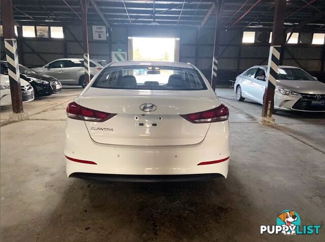 2016 HYUNDAI ELANTRA ACTIVE 2.0 MPI AD 4D SEDAN