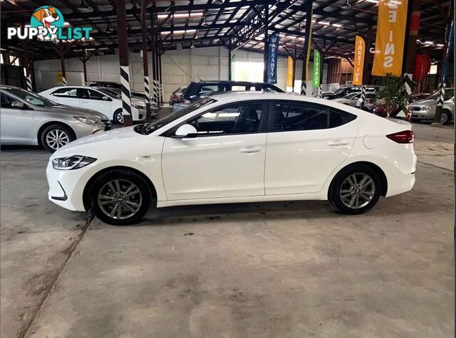 2016 HYUNDAI ELANTRA ACTIVE 2.0 MPI AD 4D SEDAN