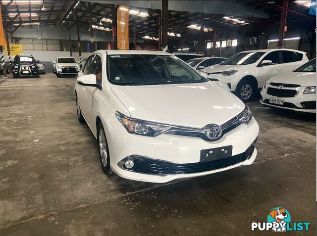 2016 TOYOTA COROLLA ASCENT SPORT ZRE182R MY15 5D HATCHBACK