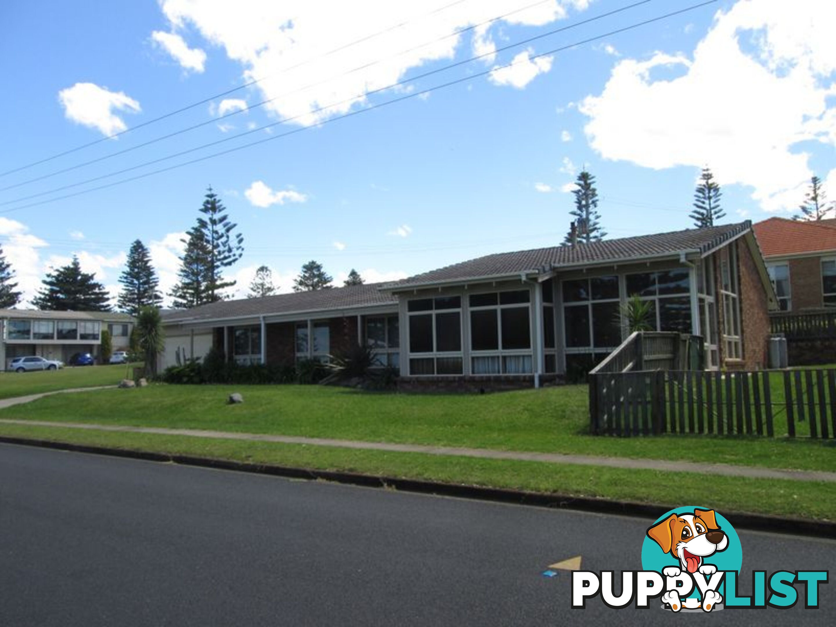 133 Tuross Boulevarde TUROSS HEAD NSW 2537