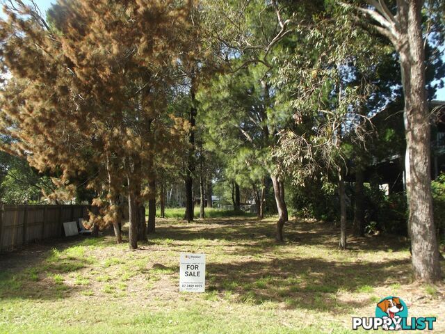 8 Attunga Street MACLEAY ISLAND QLD 4184