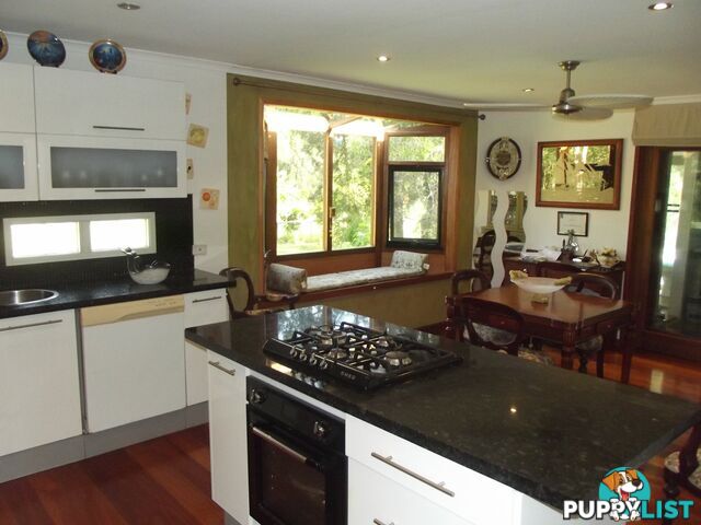 46 Western Road MACLEAY ISLAND QLD 4184
