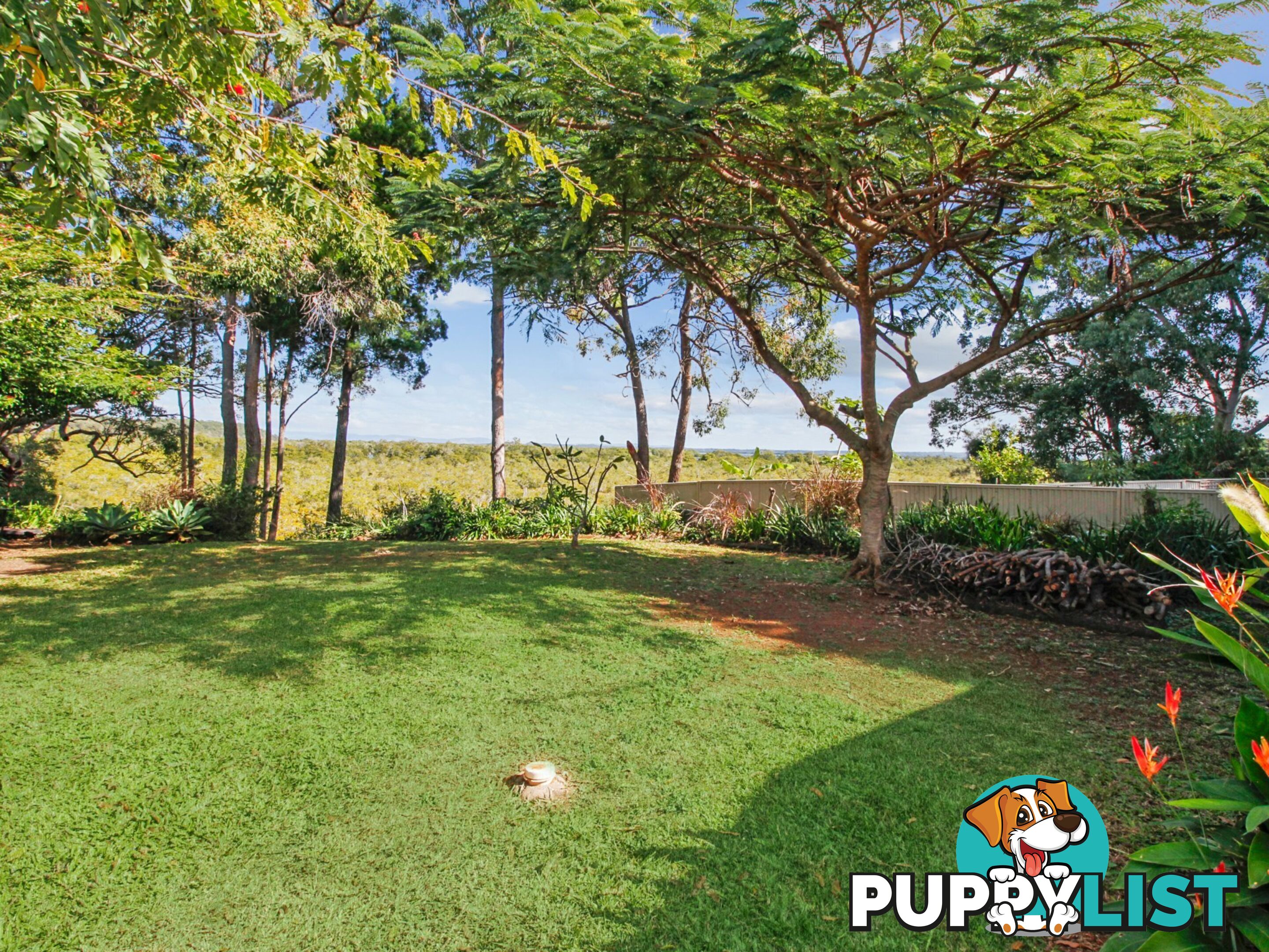 52 Treasure Island Avenue KARRAGARRA ISLAND QLD 4184