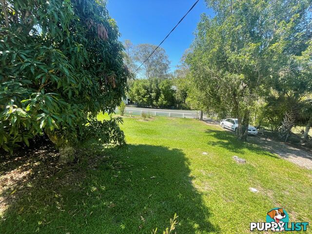 28 Francis Road MACLEAY ISLAND QLD 4184