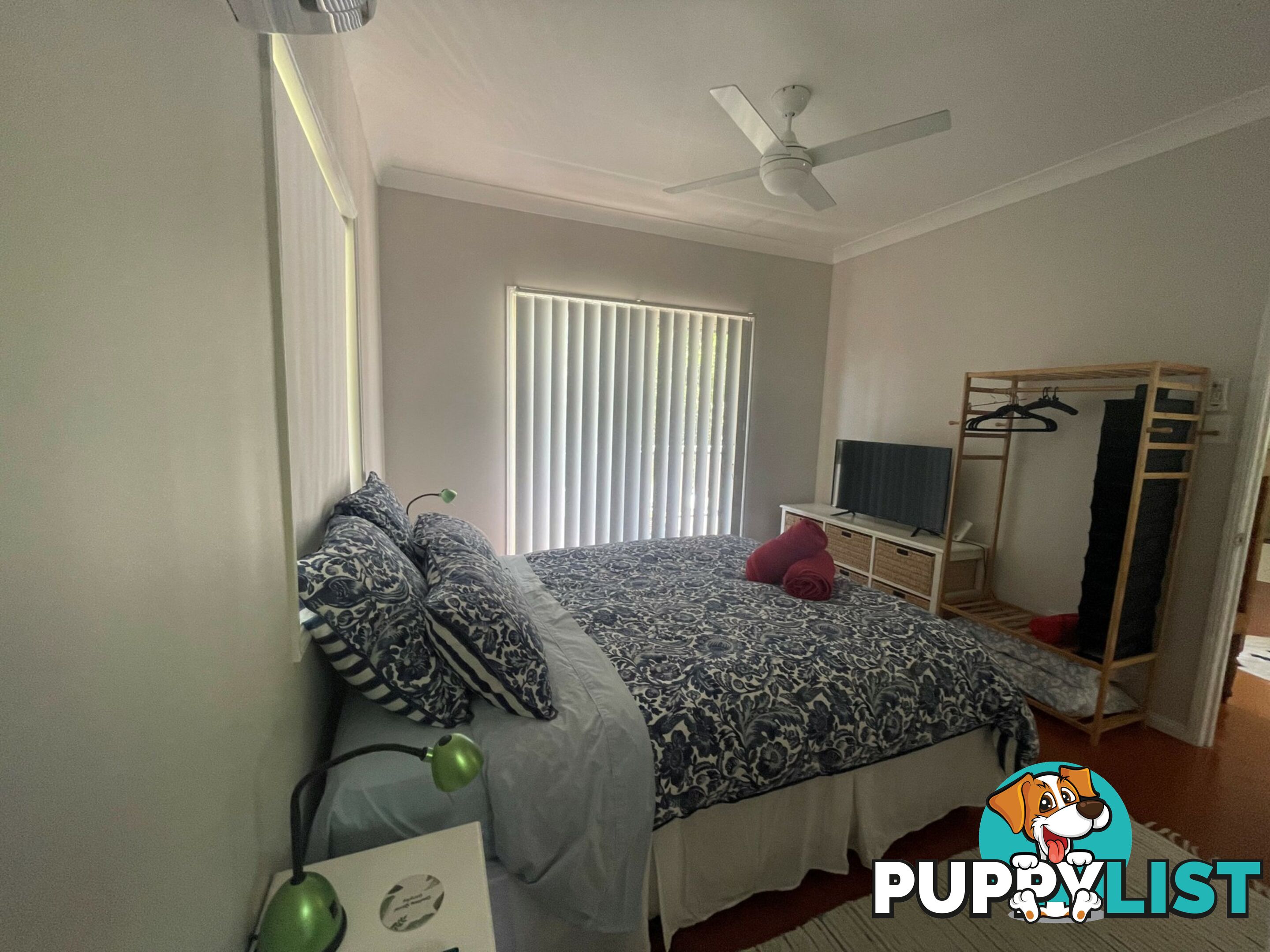 28 Francis Road MACLEAY ISLAND QLD 4184