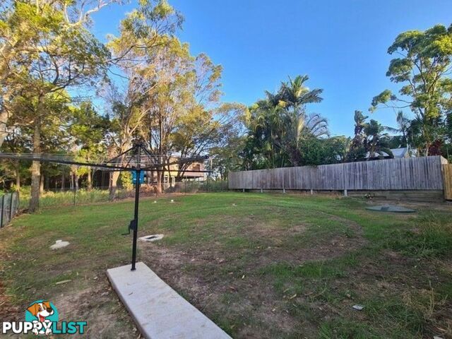 4 Heath Street MACLEAY ISLAND QLD 4184