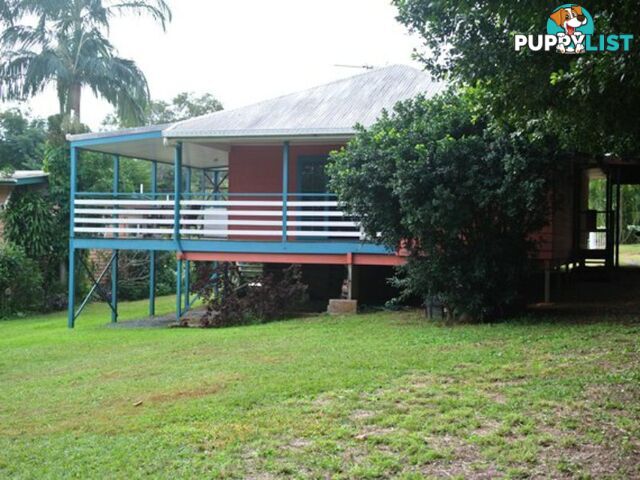 6 Eastbourne Terrace MACLEAY ISLAND QLD 4184