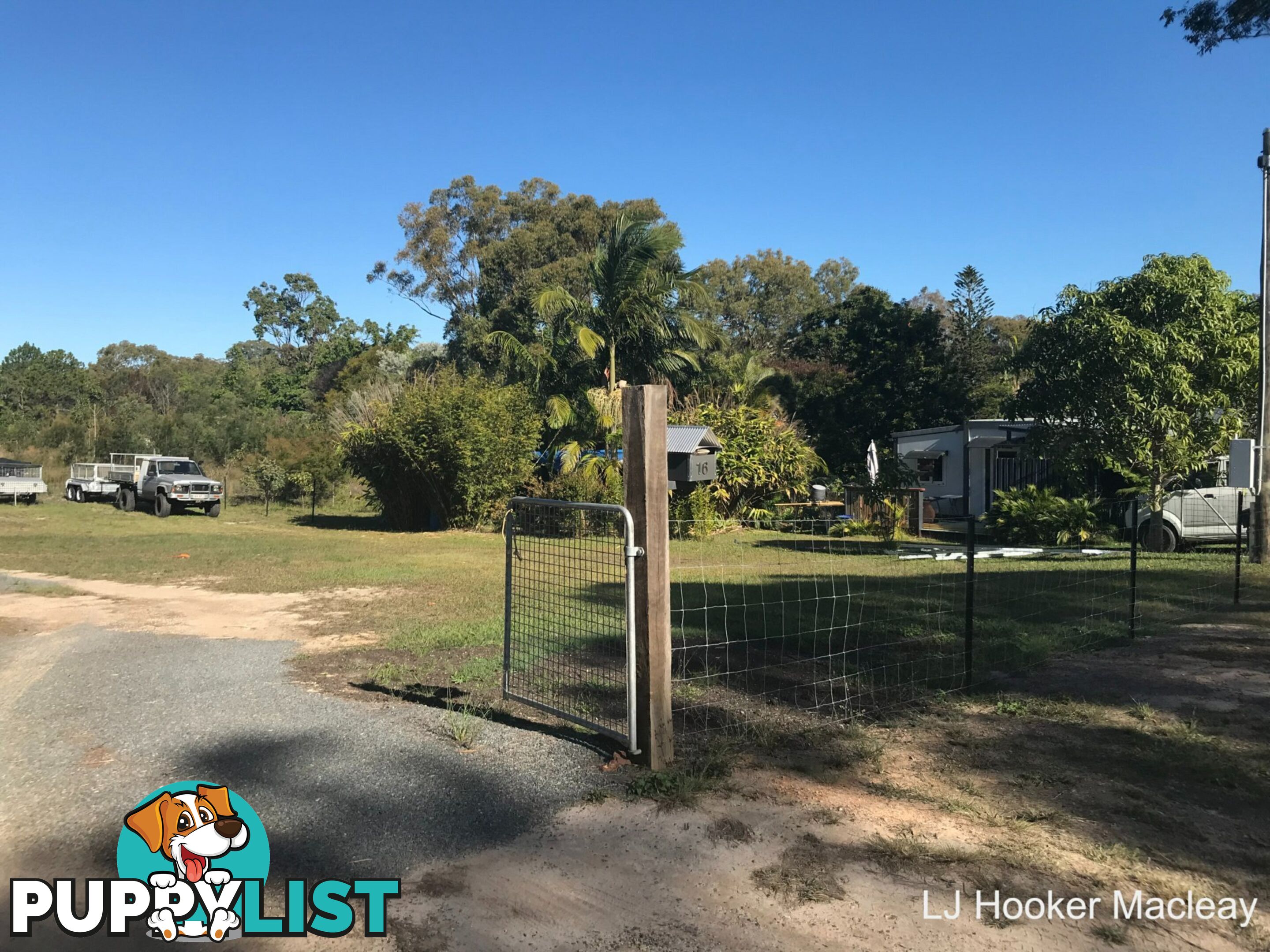 16 Florence Street MACLEAY ISLAND QLD 4184