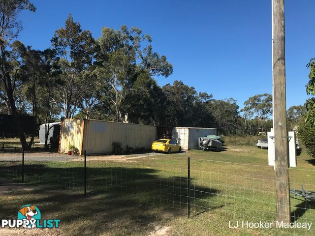 16 Florence Street MACLEAY ISLAND QLD 4184