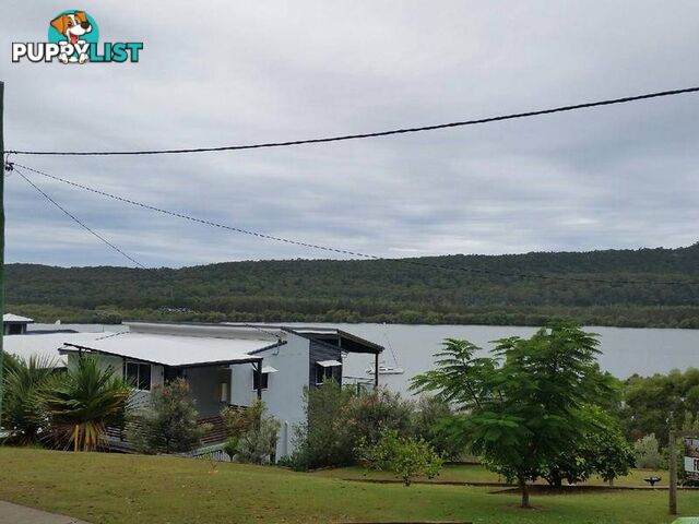 114 Wahine Drive RUSSELL ISLAND QLD 4184