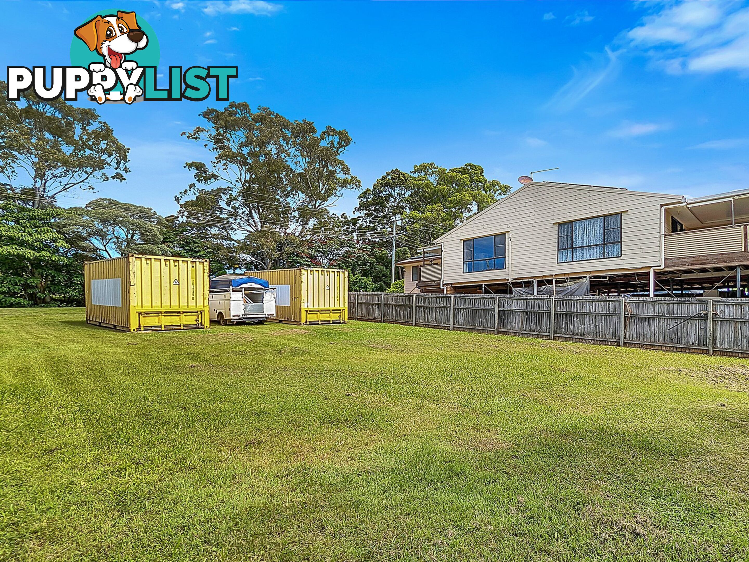 130-132 LUCAS dr LAMB ISLAND QLD 4184