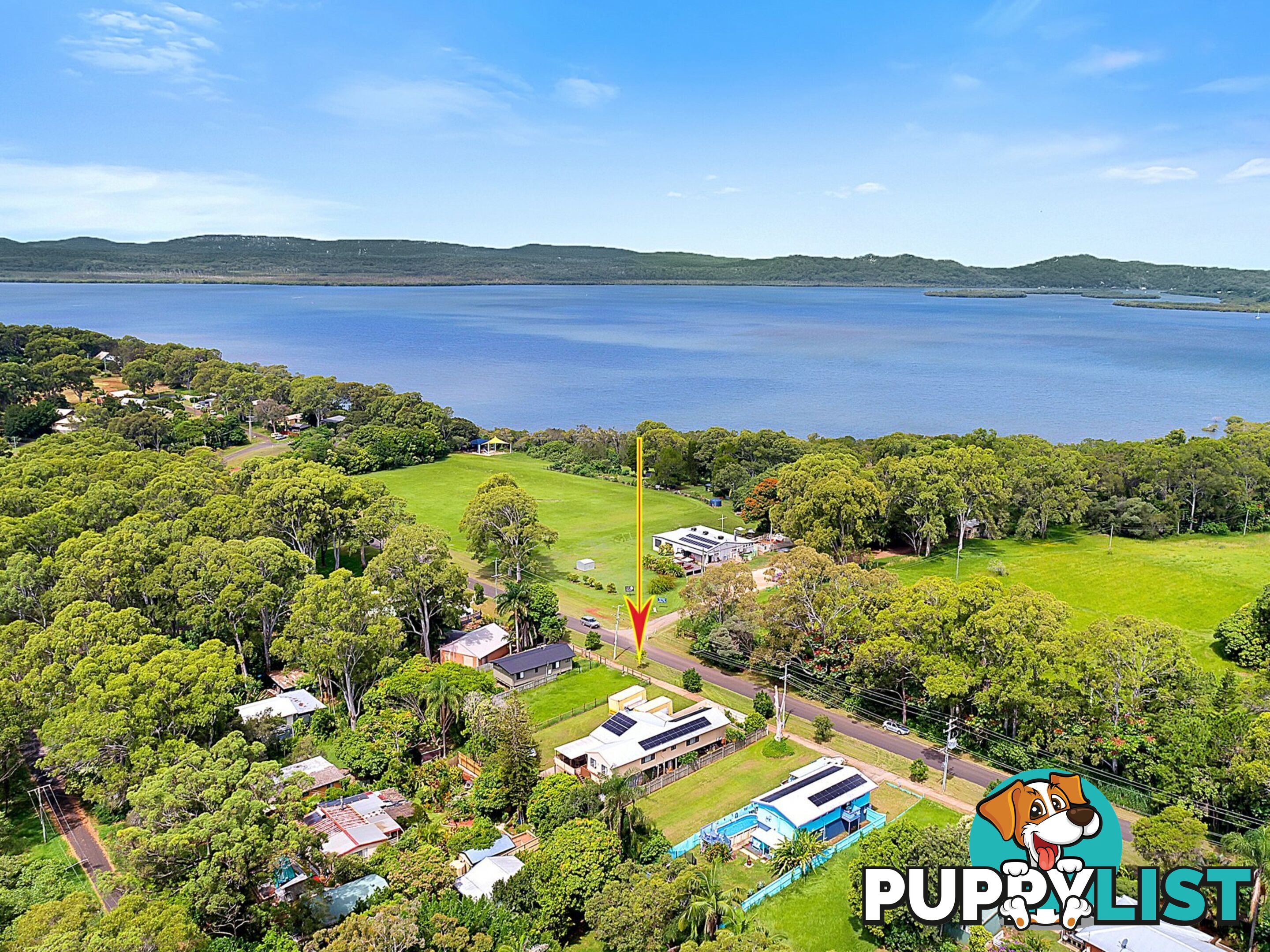 130-132 LUCAS dr LAMB ISLAND QLD 4184