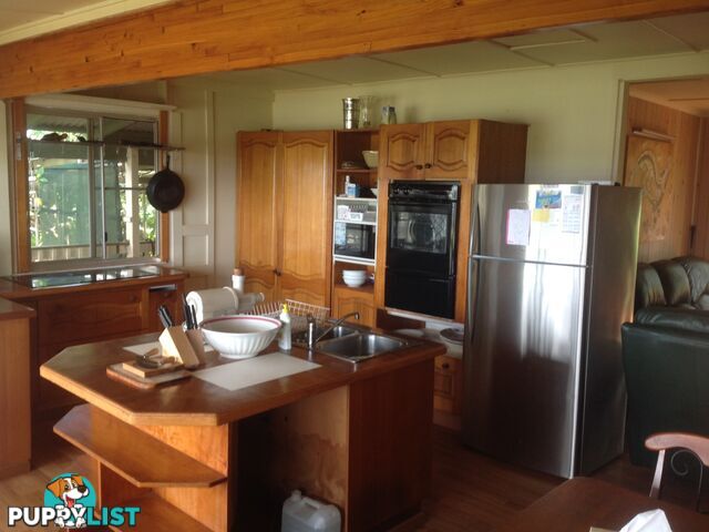 1-11 Aimeo RUSSELL ISLAND QLD 4184