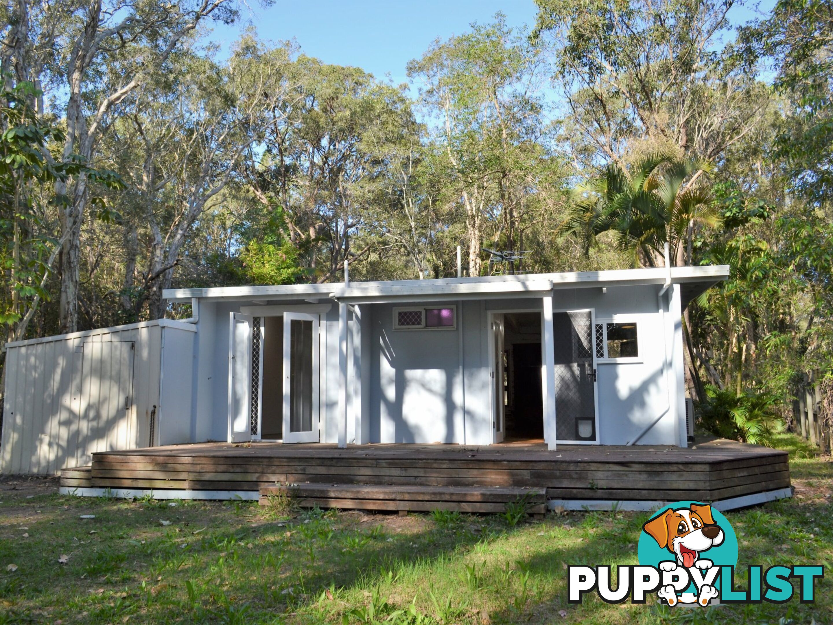 90 Charles Terrace MACLEAY ISLAND QLD 4184