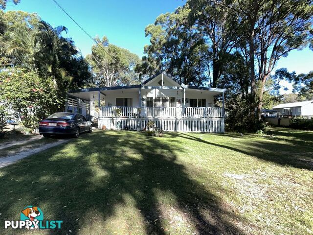 4 Noogie Street MACLEAY ISLAND QLD 4184