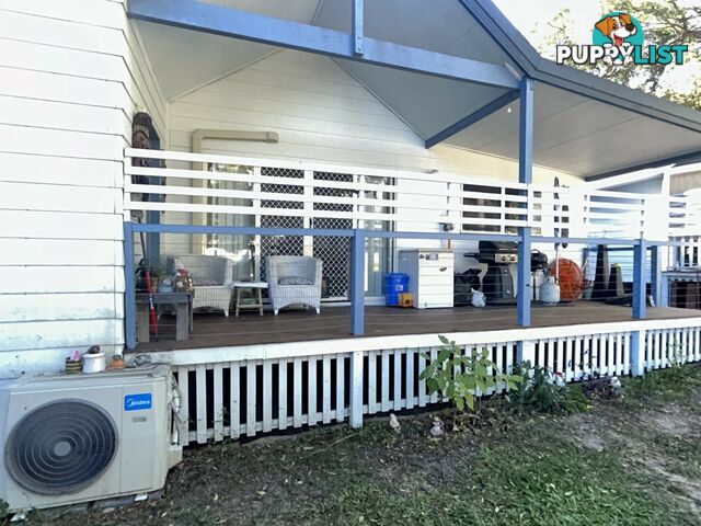 4 Noogie Street MACLEAY ISLAND QLD 4184