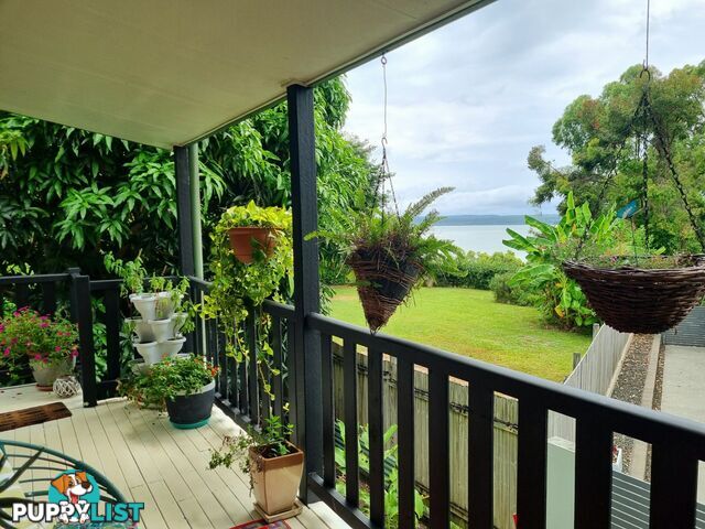 8 Pandora Court MACLEAY ISLAND QLD 4184